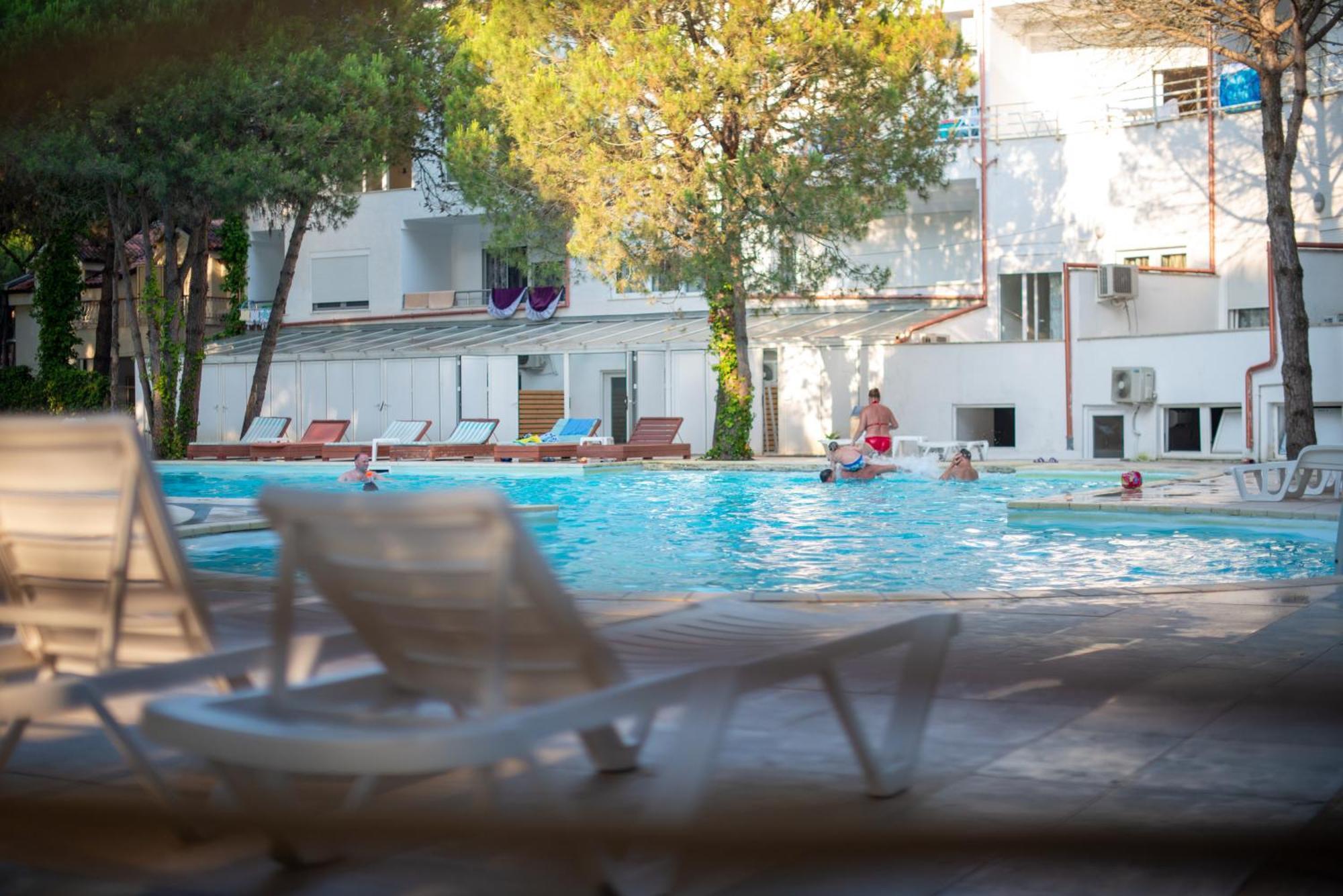 Marea Resort Golem  Extérieur photo